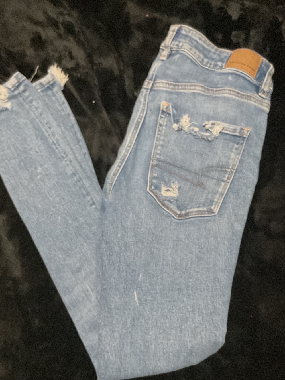American Eagle Outfitters Light Blue Distressed Skinny Jeans